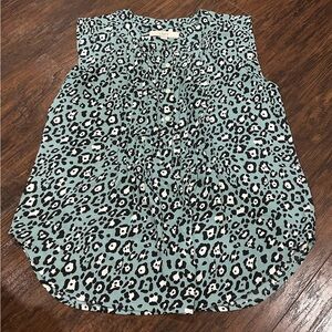 Ann Taylor Women's Sleeveless Top Size S